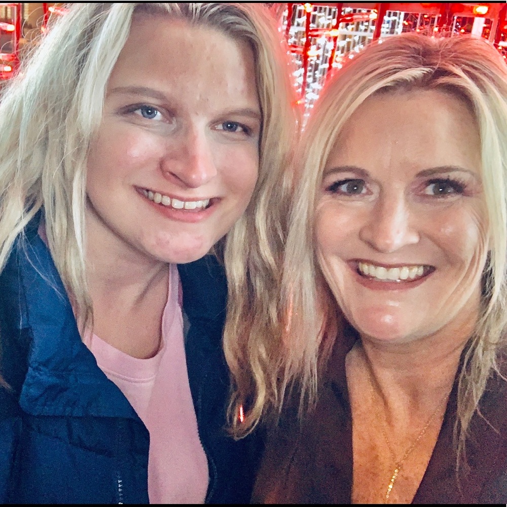 Meet your Posher, Rochelle